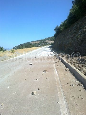 Φωτογραφίες από το σεισμό στην Αμφίκλεια - Φωτογραφία 4