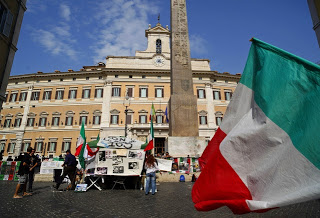 Αυξήθηκε το δημόσιο χρέος της Ιταλίας - Φωτογραφία 1