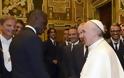 Με τις ευλογίες του Πάπα ο Μπουφόν και ο Μέσι - Φωτογραφία 4