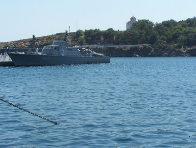 Συμμετοχή του Πολεμικού Ναυτικού στη Μεταφορά Ιερών Λειψάνων Εθνομάρτυρος Μητροπολίτη Χίου Πλάτωνος Φραγκιάδη - Φωτογραφία 5