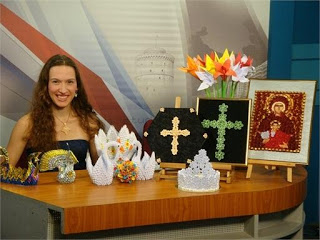 Δείτε τη μοναδική Ελληνίδα, κάτοχο ρεκόρ Guiness που σχεδιάζει τα πάντα με τη μέθοδο του Origami [pics] - Φωτογραφία 1