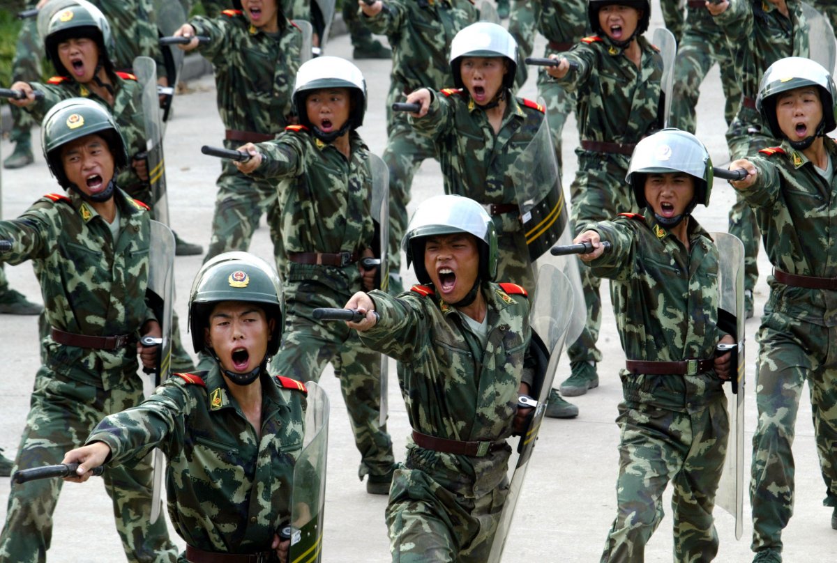 15 φωτογραφίες από την βάναυση κινεζική παραστρατιωτική εκπαίδευση - Φωτογραφία 3
