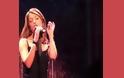 VIDEO: Η γυναίκα που μιμείται 18 φωνές διασήμων μέσα σε ένα τραγούδι