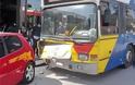 Θεσσαλονίκη: Ι.Χ. έπεσε σε στάση λεωφορείου - ένας νεκρός