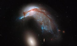 Τι λάμπει στο κέντρο του γαλαξία; - Φωτογραφία 1