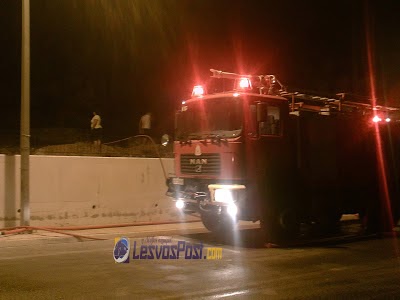 Μεγάλη φωτιά στην περιοχή Θέρμα του Κόλπου Γέρας απείλησε κατοικία [video] - Φωτογραφία 6