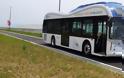 Πόλη της Νότιας Κορέας κατασκεύασε «ηλεκτρικό δρόμο» για να φορτίζονται δημόσια λεωφορεία