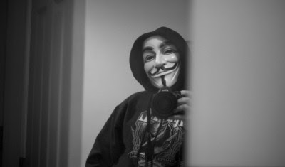 Συνελήφθησαν οι ηγέτες των Anonymous! Δείτε τα πρόσωπά τους! - Φωτογραφία 4