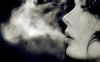 Υγεία: Το κάπνισμα γερνάει το δέρμα - Φωτογραφία 1