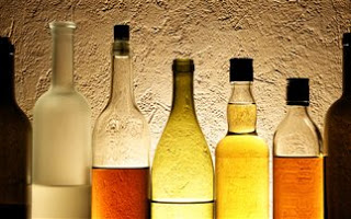 Μειωμένη η παραγωγή της βιομηχανίας αποσταγμένων αλκοολούχων ποτών - Φωτογραφία 1