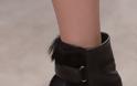 New In: Αυτή είναι η νέα σειρά παπουτσιών της Isabel Marant (που αναμένεται να γίνει ανάρπαστη!) - Φωτογραφία 4