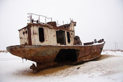 ΔΕΙΤΕ: Ένα παράξενο νεκροταφείο πλοίων στην έρημο - Φωτογραφία 4