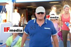 Φωτορεπορτάζ από την άφιξη του Κώστα Καραμανλή στη Ρόδο