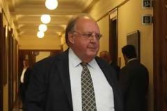 Eσείς έχετε δει τη γυναίκα του Θεόδωρου Πάγκαλου;