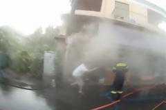 Πρόλαβαν τα χειρότερα οι πυροσβέστες χθες βράδυ στο Λειανοκλάδι