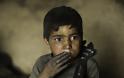 Χαμένη παιδικότητα: Φωτογραφίες της παιδικής εργασίας ανά τον κόσμο που κόβουν την ανάσα (εικόνες)