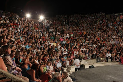 Πάτρα: Mάγεψε χθες η Χάρις Αλεξίου - Η συναυλία της Πάτρας ήταν η καλύτερη φετινή μου, είπε - Δείτε φωτό - Φωτογραφία 14