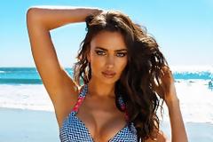Irina Shayk: Πιο εκρηκτική από ποτέ! (pics)