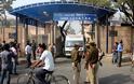 Σε τριετή φυλάκιση καταδικάσθηκε ένας έφηβος για τη συμμετοχή του στο βιασμό φοιτήτριας στο Νέο Δελχί