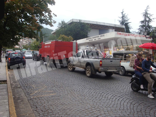 Βλάβη σε Πυροσβεστικό έξω από το Πανεπιστήμιο της Ξάνθης - Φωτογραφία 2