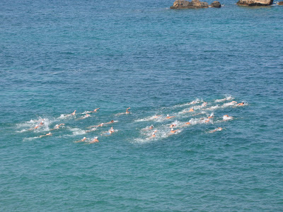 Το έλεγε η καρδούλα τους στον κολυμβητικό μαραθώνιο στη Νεά Χώρα - Φωτογραφία 5