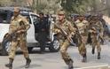 Βομβιστική επίθεση στο Πακιστάν με πέντε νεκρούς στρατιωτικούς