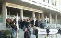 Πάτρα: Παράσταση διαμαρτυρίας σήμερα στη ΔΕΗ - Πολίτες και υγειονομικοί λένε όχι στο κόψιμο του ρεύματος σε απολυμένη