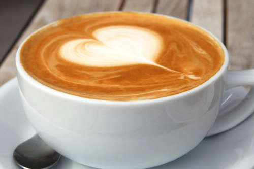 Μάθε την τέχνη του cappuccino latte και τα μυστικά για να φτιάξεις σχέδια στον αφρό - Φωτογραφία 3