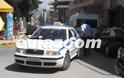 Ευβοία: Ταξιτζήδες πλακώθηκαν στη μέση του δρόμου [Video & Photos] - Φωτογραφία 2