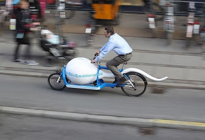 THE SPERM BIKE: Οικολογική μεταφορά σπέρματος με...ποδήλατο-σπέρμα!!! (PIC) - Φωτογραφία 2