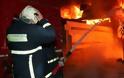 Ολονύχτια μάχη των πυροσβεστών στο Ηράκλειο - Φωτιά σε δύσβατο σημείο