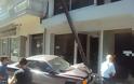 Tροχαίο στο κέντρο της Κατερίνης: Μερσεντες έσπασε κολόνα της ΔΕΗ - Φωτογραφία 2
