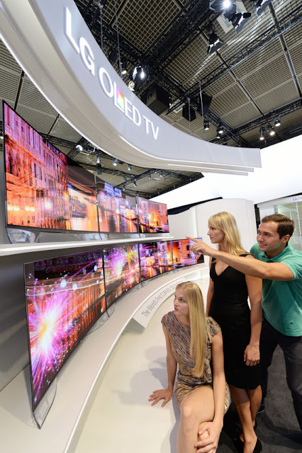 LG Curved OLED TV 55EA9800 - Φωτογραφία 3