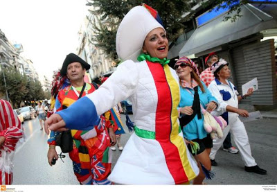 Οι Πατρινοί καρναβαλιστές τρέλαναν τη Θεσσαλονίκη! - Δείτε φωτο από την απογευματινή παρέλαση - Φωτογραφία 10