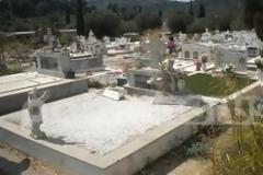 Hλεία: Έκλεψαν καντήλια και θυμιατά από κοιμητήριο!