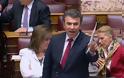 Χαμός στη Βουλή με την (ν)τροπολογία για την παράνομη επιχορήγηση των κομμάτων  [VIDEO]