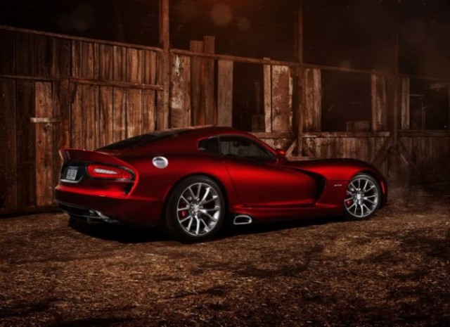 Viper SRT: Η αναγέννηση του Θεριού! (photos) - Φωτογραφία 6