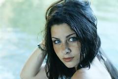 Υπέροχες κοπέλες με ματάρες