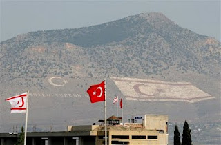 Οικονομικοί αιμοδότες των κατεχομένων και της Τουρκίας αποδεικνύονται χιλιάδες Ε/κ - Φωτογραφία 1