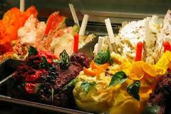 Διαθέτει 900 γεύσεις παγωτού και… συνεχίζει!