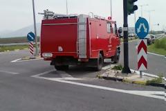 Κόμβος που δεν λειτουργούν τα φανάρια... Δείτε τί έγινε!