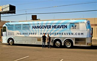 VIDEO: Λεωφορείο - παράδεισος για το hangover - Φωτογραφία 1