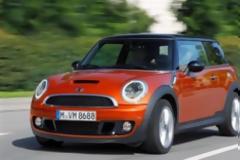 Ανανέωση στα «σημεία» για το Mini