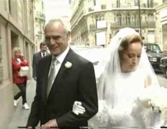 Η Βίκυ Σταμάτη Τσοχατζοπούλου και ο χλιδάτος γάμος με τα δικά ΜΑΣ λεφτά - Φωτογραφία 7