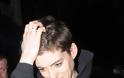 Το ξυρισμένο νέο look της Anne Hathaway ( Photos ) - Φωτογραφία 2