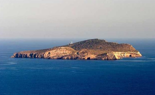 ΔΕΙΤΕ: Τα δέκα πιο ακριβά ενοικιαζόμενα νησιά!!! - Φωτογραφία 5
