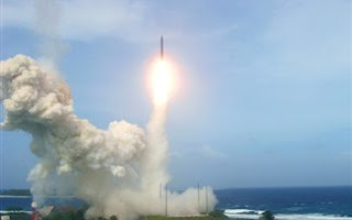 Πιθανή νέα εκτόξευση πυραύλου από τη Βόρεια Κορέα - Φωτογραφία 1