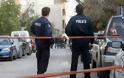 Θεσσαλονίκη : Γυναίκα κλείστηκε στο σπίτι μαζί με το παιδί της και απειλούσε να αυτοκτονήσει!
