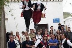 Περίεργα πασχαλινά έθιμα στην Ελλάδα!