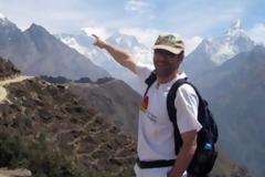 ΔΕΙΤΕ: Πούλησε τα πάντα και γύρισε τον κόσμο